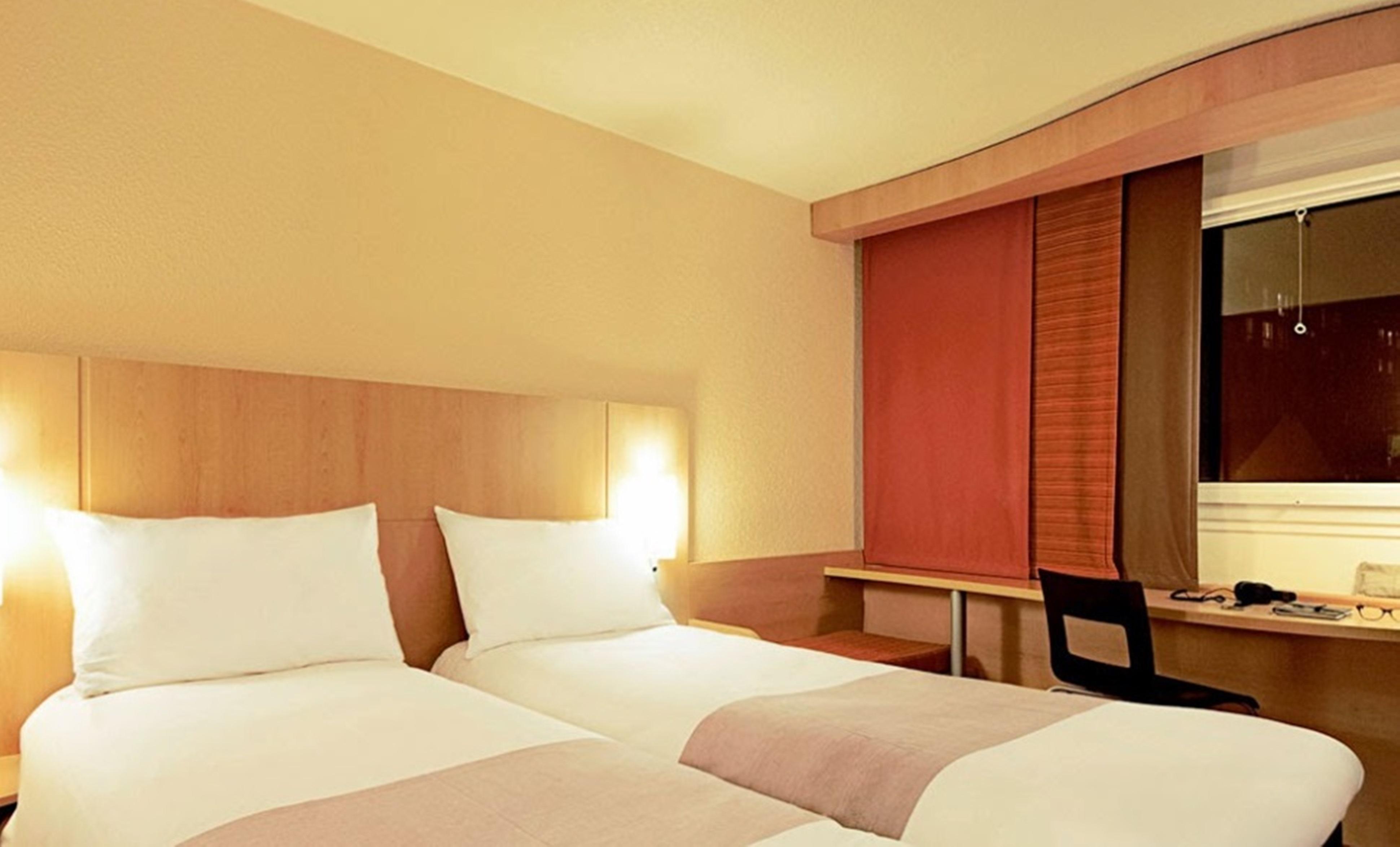 B&B Hotel Bochum Hbf-Sued Extérieur photo