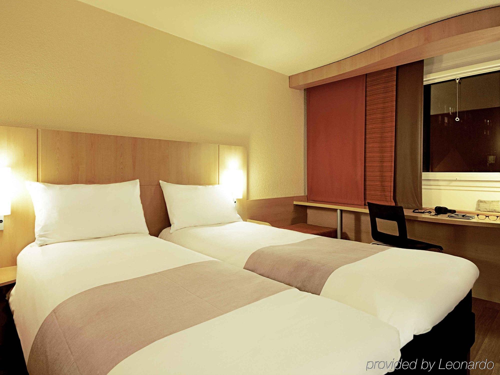 B&B Hotel Bochum Hbf-Sued Extérieur photo